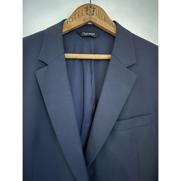 Jos. A. Bank Other - jos a bank Men's sport‎ coat 44reg, Classic Navy With Brass Buttons